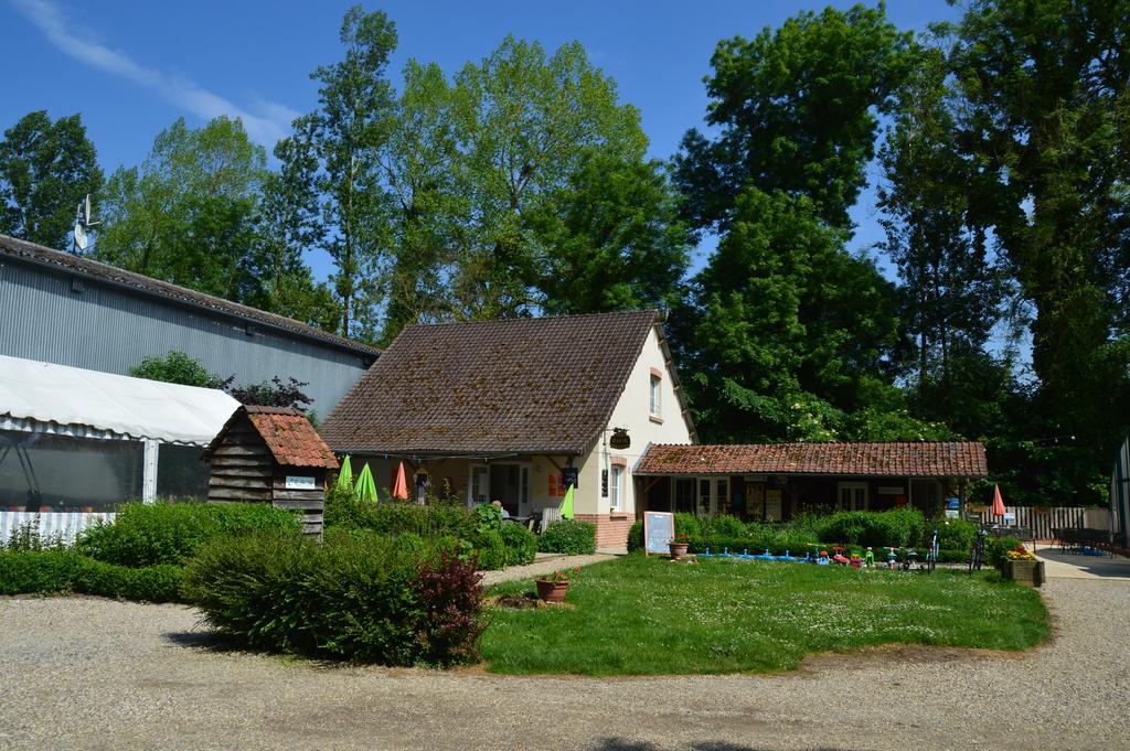 Camping Le Val De Trie Béhen Dış mekan fotoğraf